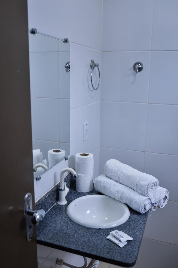 Tangará Hotel Paraiso do Tocantins Ngoại thất bức ảnh